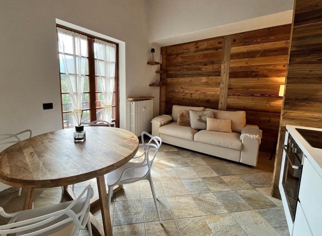 Chalet Mont Blanc De Courmayeur Buitenkant foto